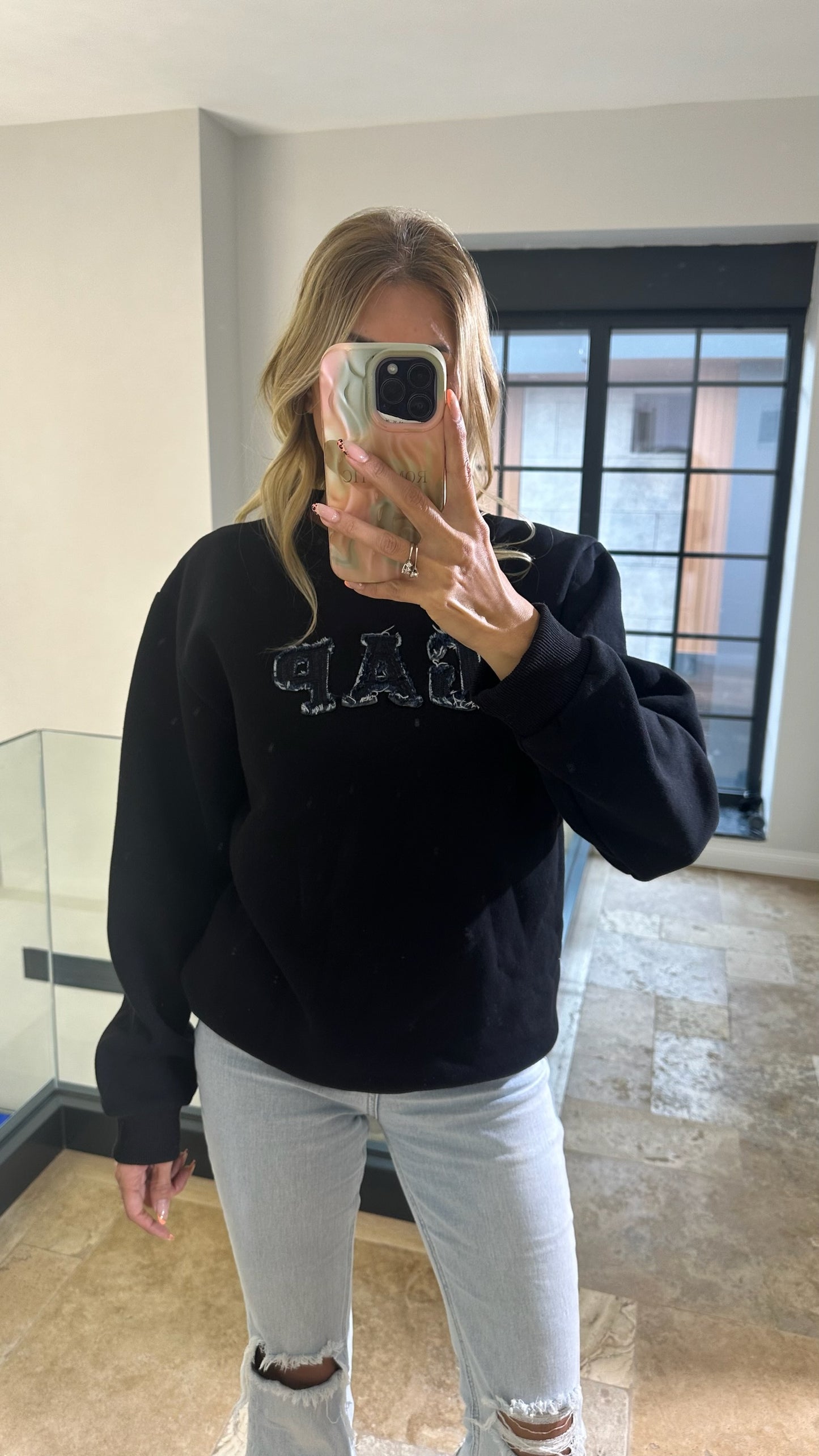 GAP Sweat Siyah