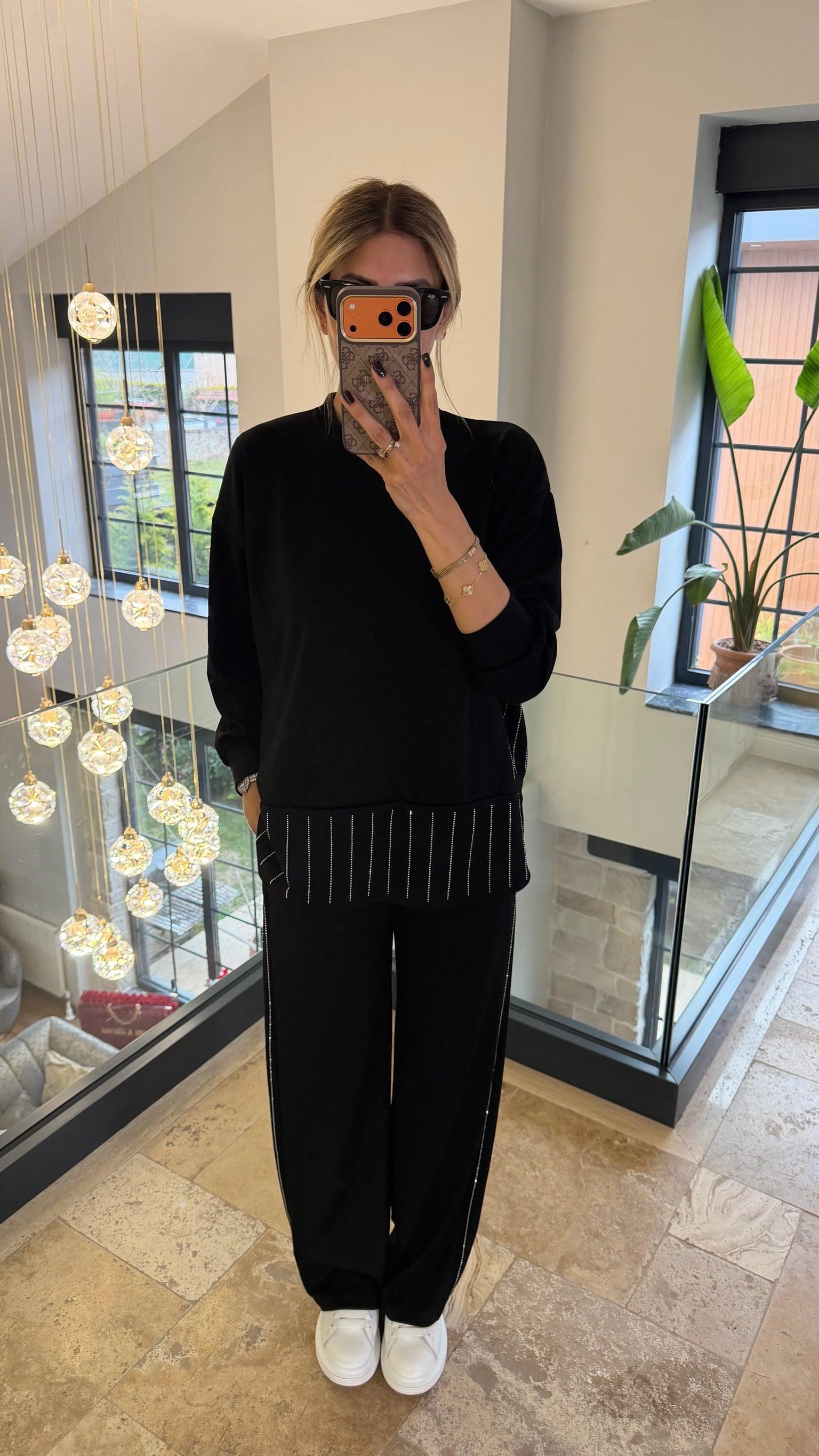 Su yolu taş takım siyah