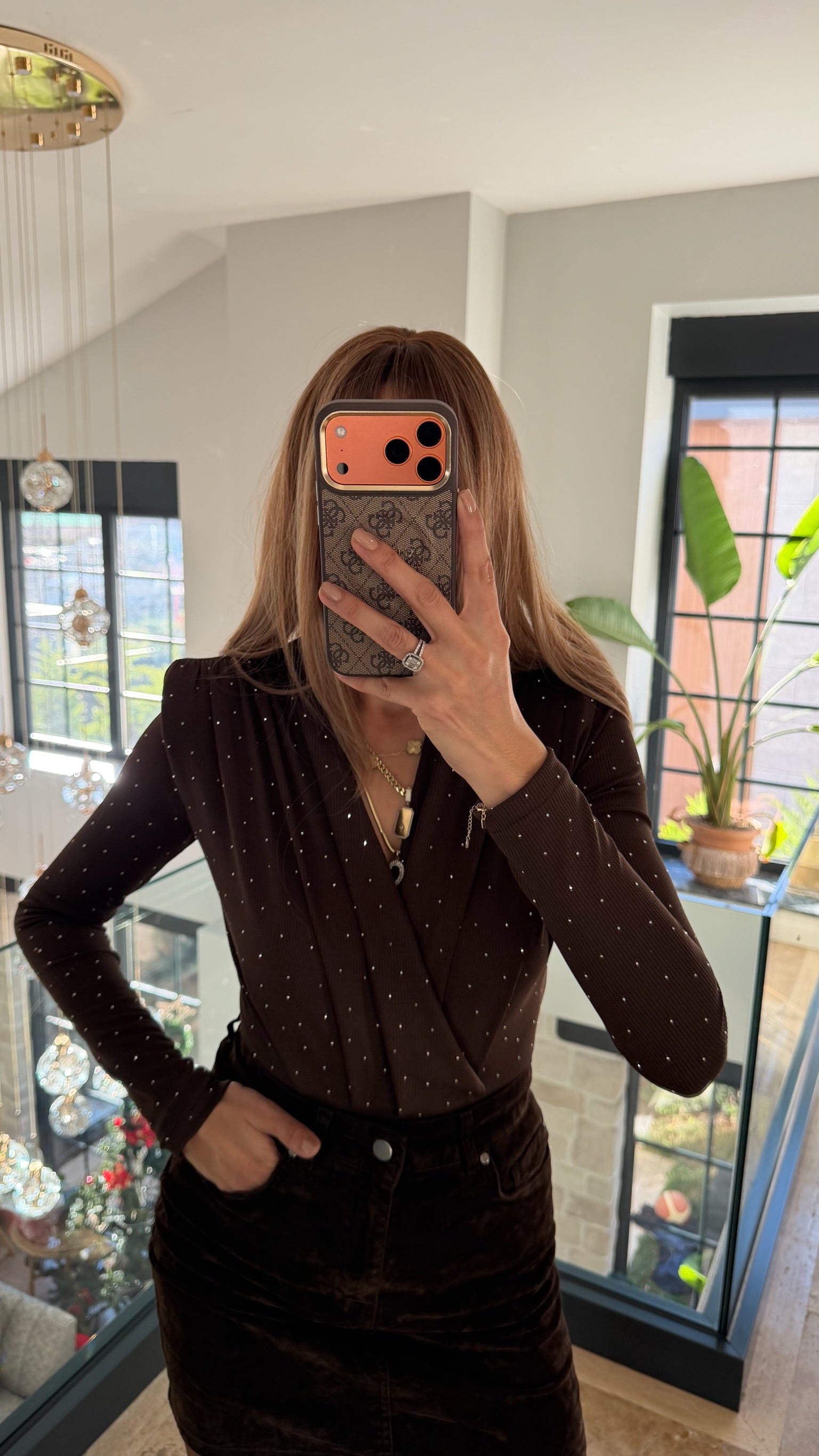 Acı Kahve V Yaka Taşlı Vatkalı Drapeli Bodysuit