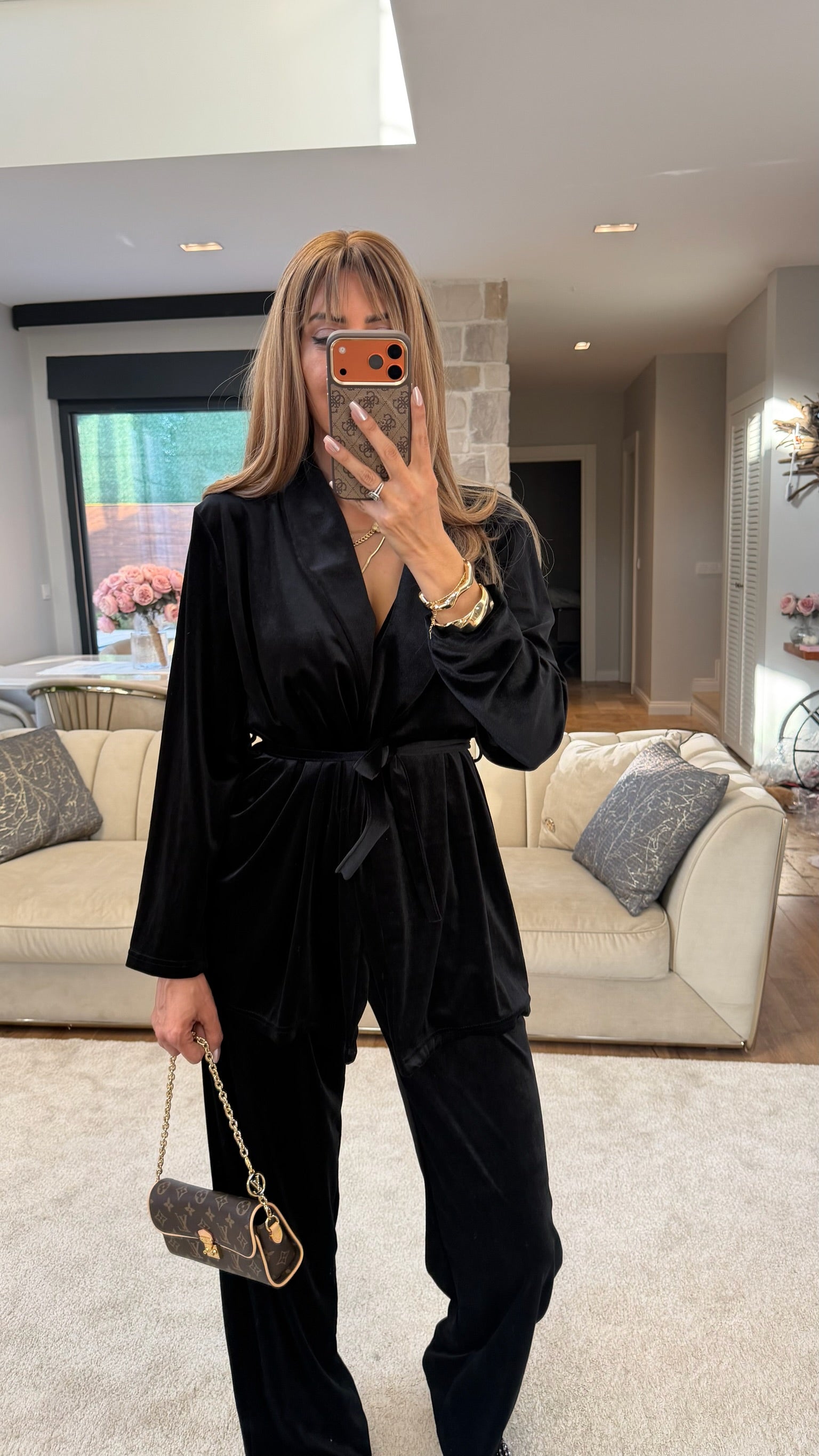 Kuşaklı Kadife Takım Siyah