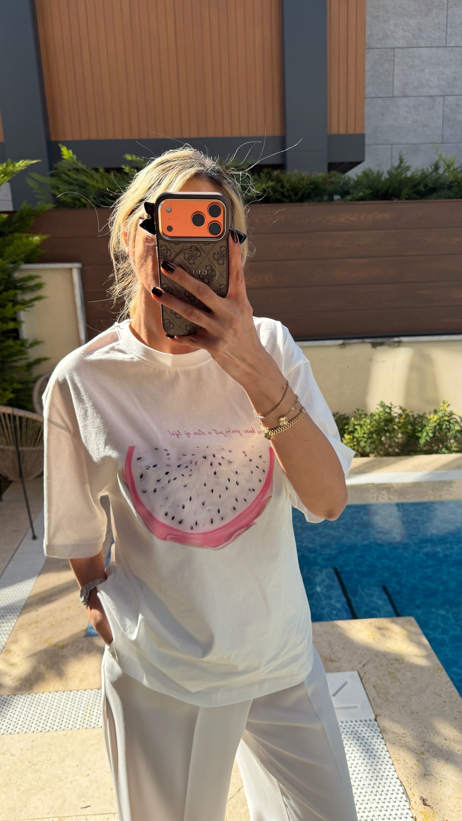 Meyve Baskılı Oversize Tişört Beyaz