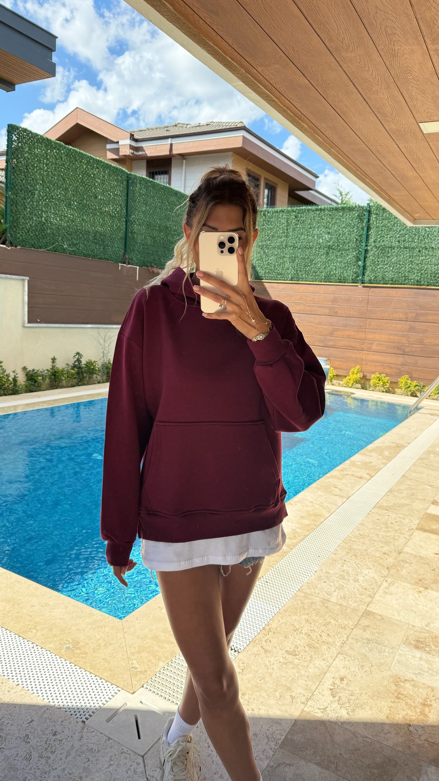 Tişört Detaylı Kapüşonlu Sweatshirt Bordo