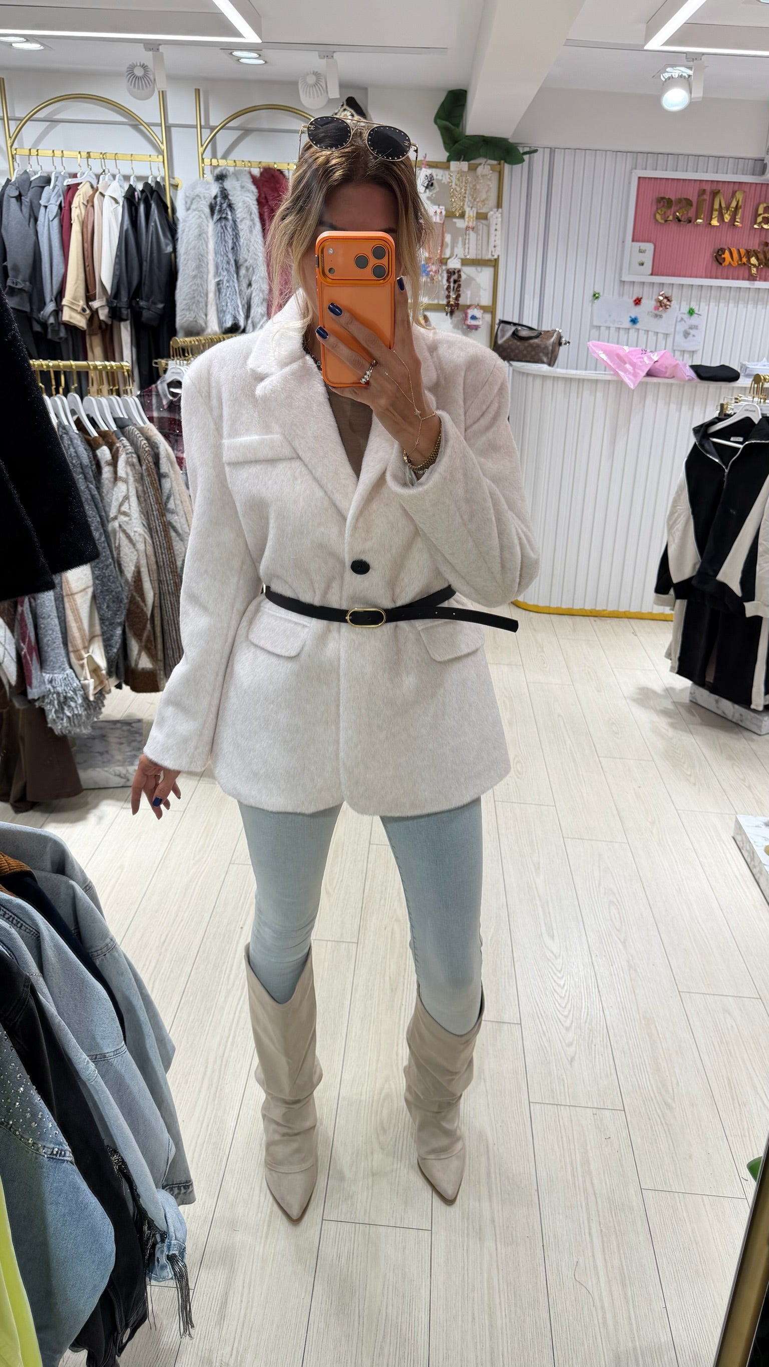 Premium Kalite Kemerli Ekru Peluş Blazer Ceket