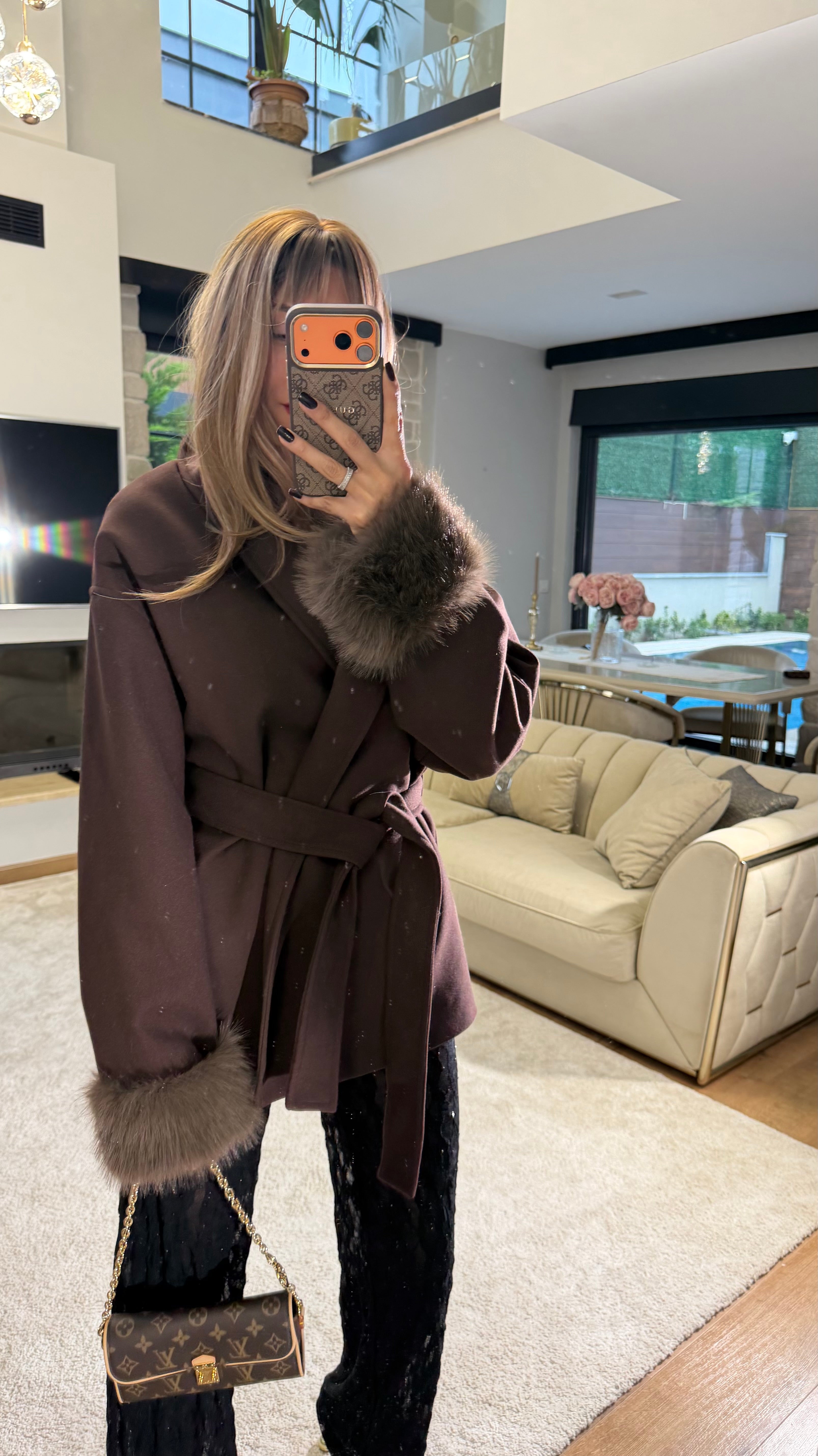 Kolu Kürklü Kaşe Kaban Acı Kahve