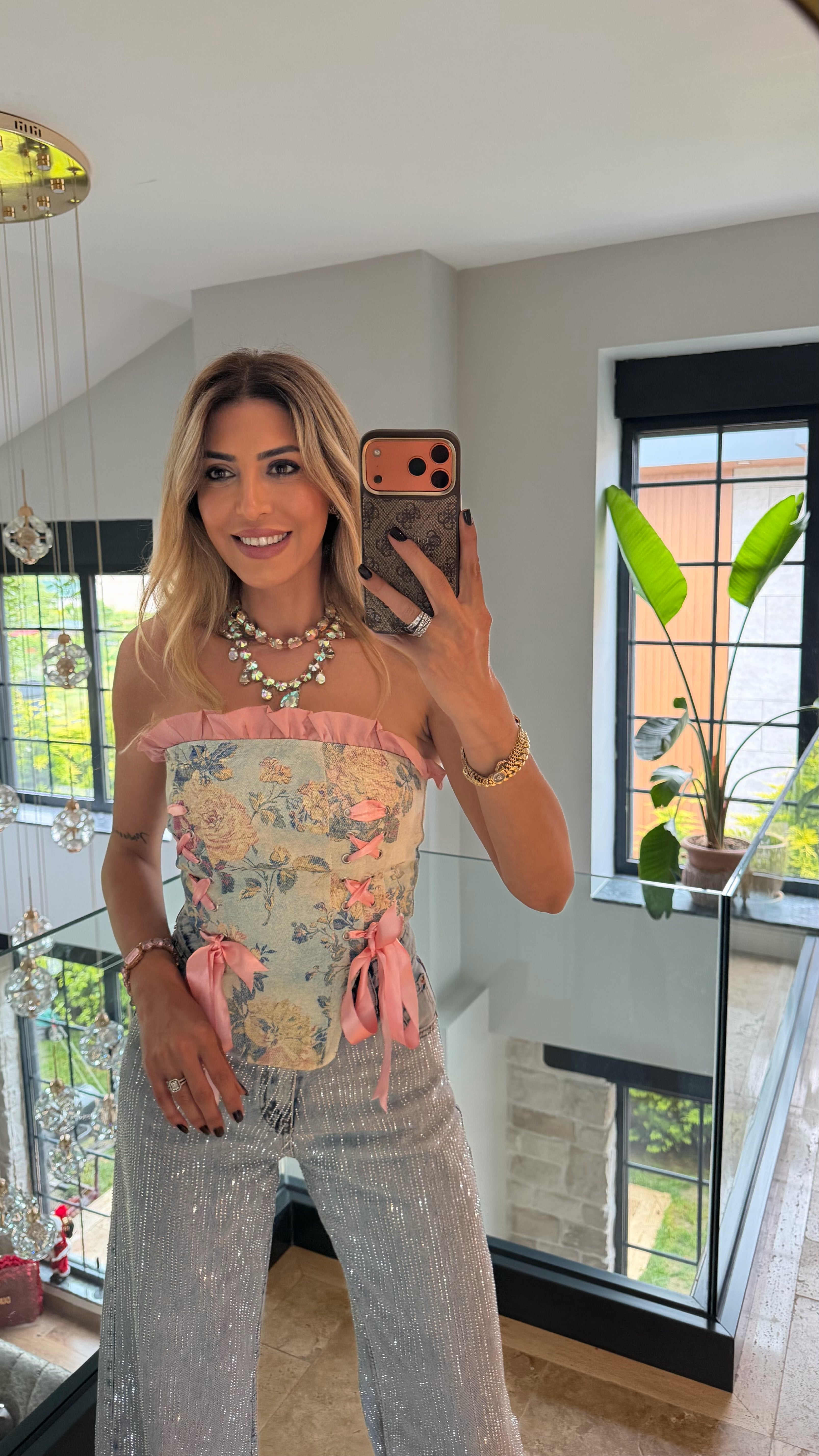 Bridgerton Pembe Çiçekli Büstiyer