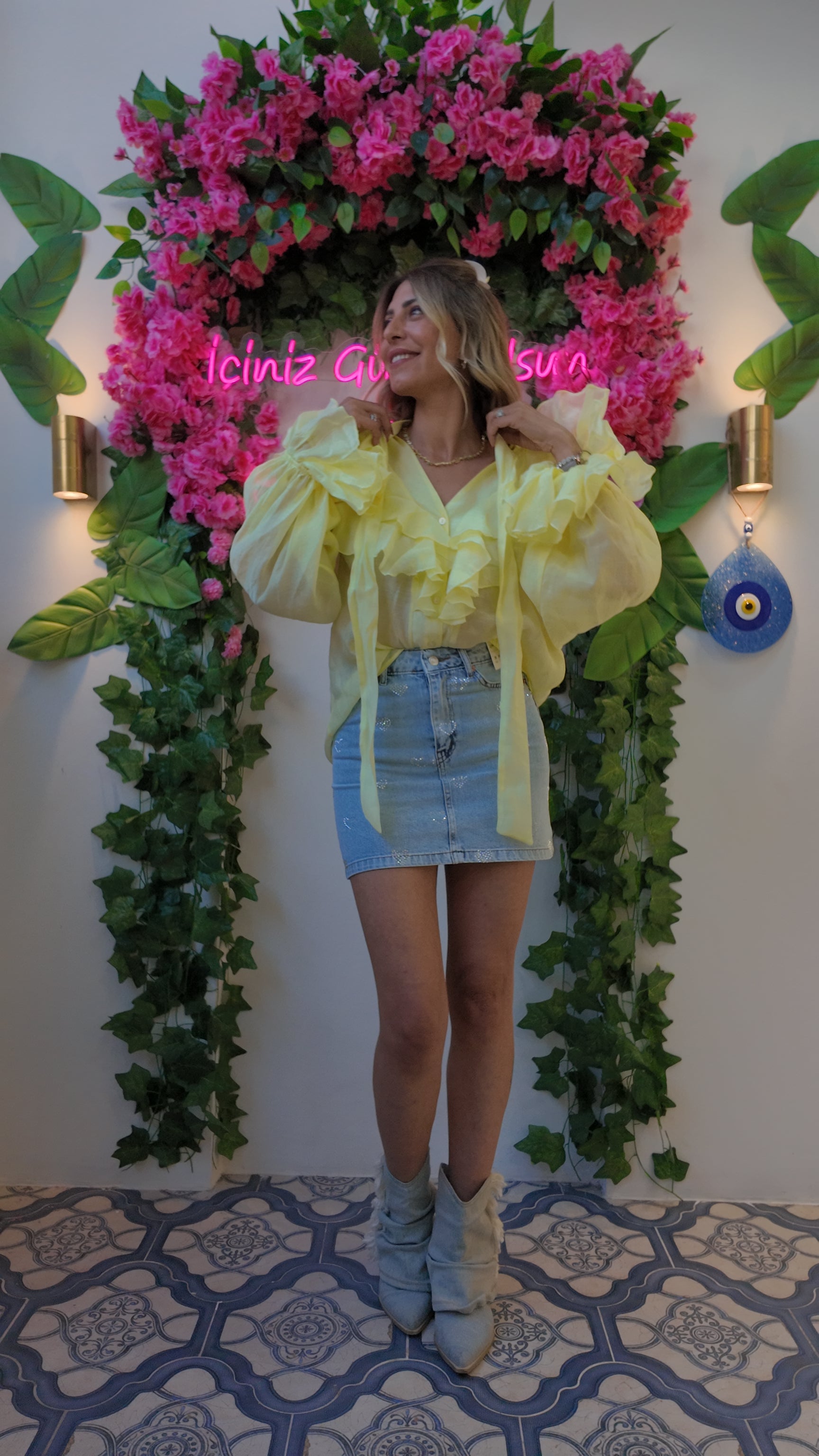Lemon Glow Sarı Volanlı Şifon Gömlek