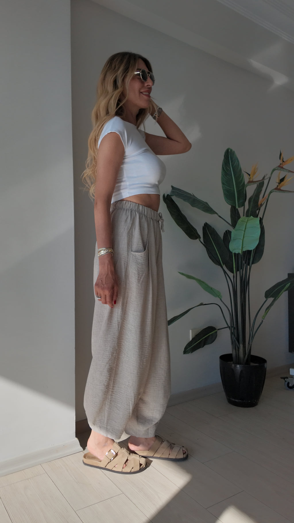 Luna Lounge Bol Kesim Belden Bağlamalı Yazlık Pantolon Bej