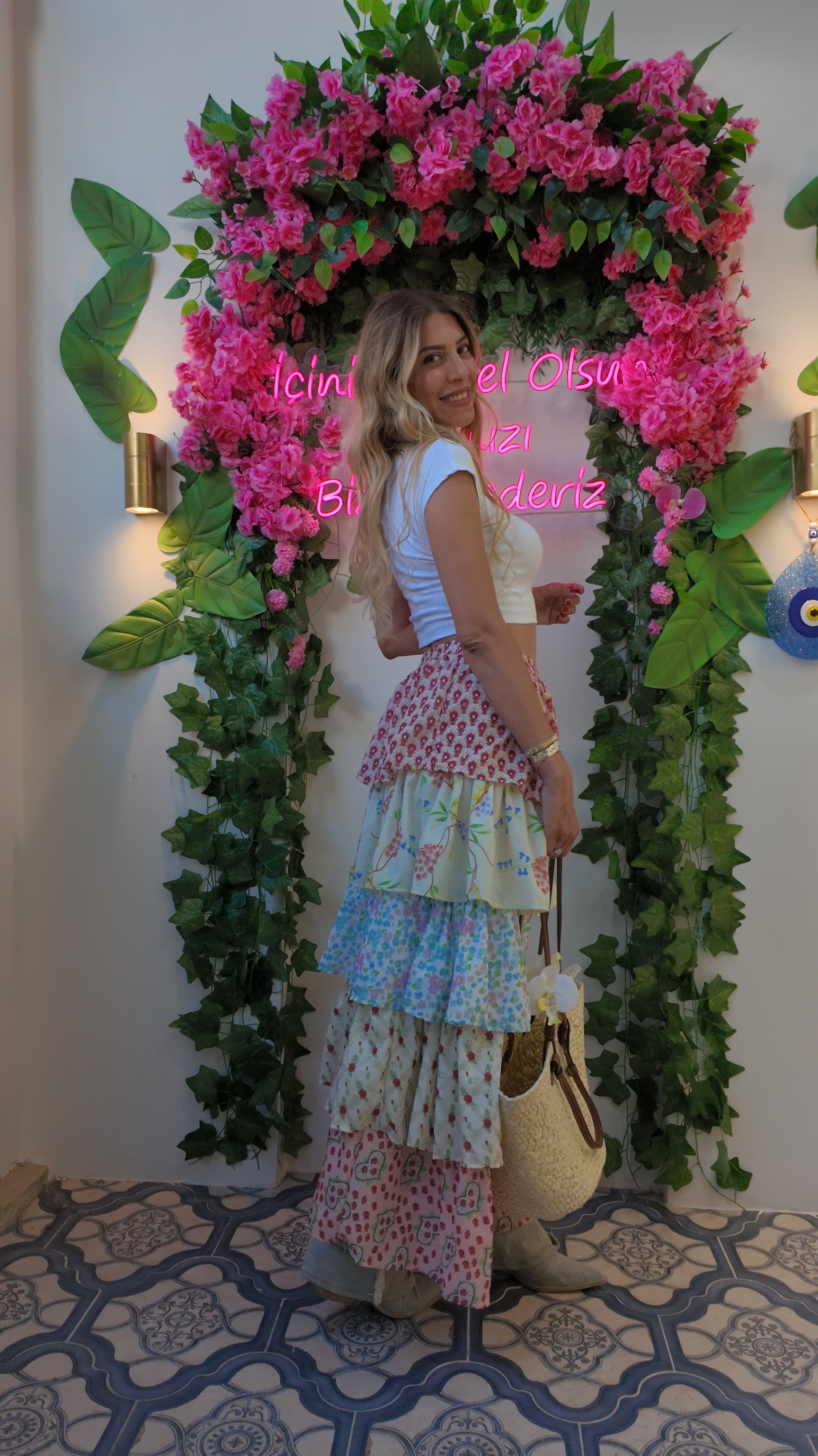Fiesta Bloom Bohem Tarz Kat Kat Çiçek Desenli Renkli Yazlık Uzun Etek