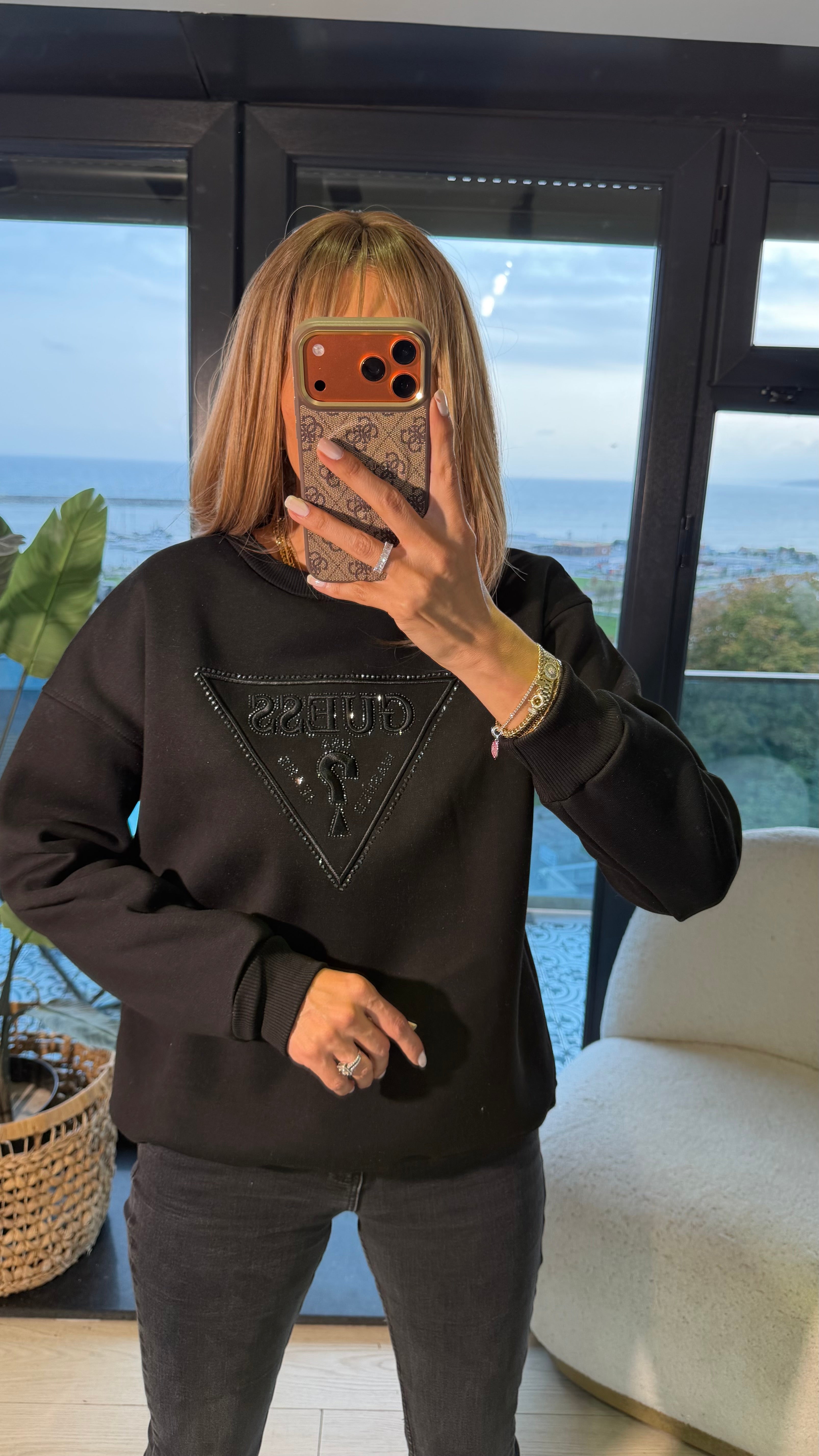 Marka Baskılı Şardonlu Sweatshirt Siyah