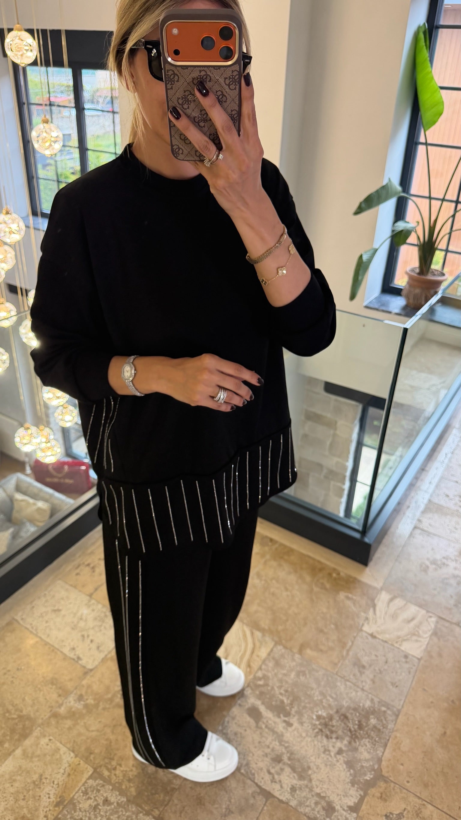 Su yolu taş takım siyah