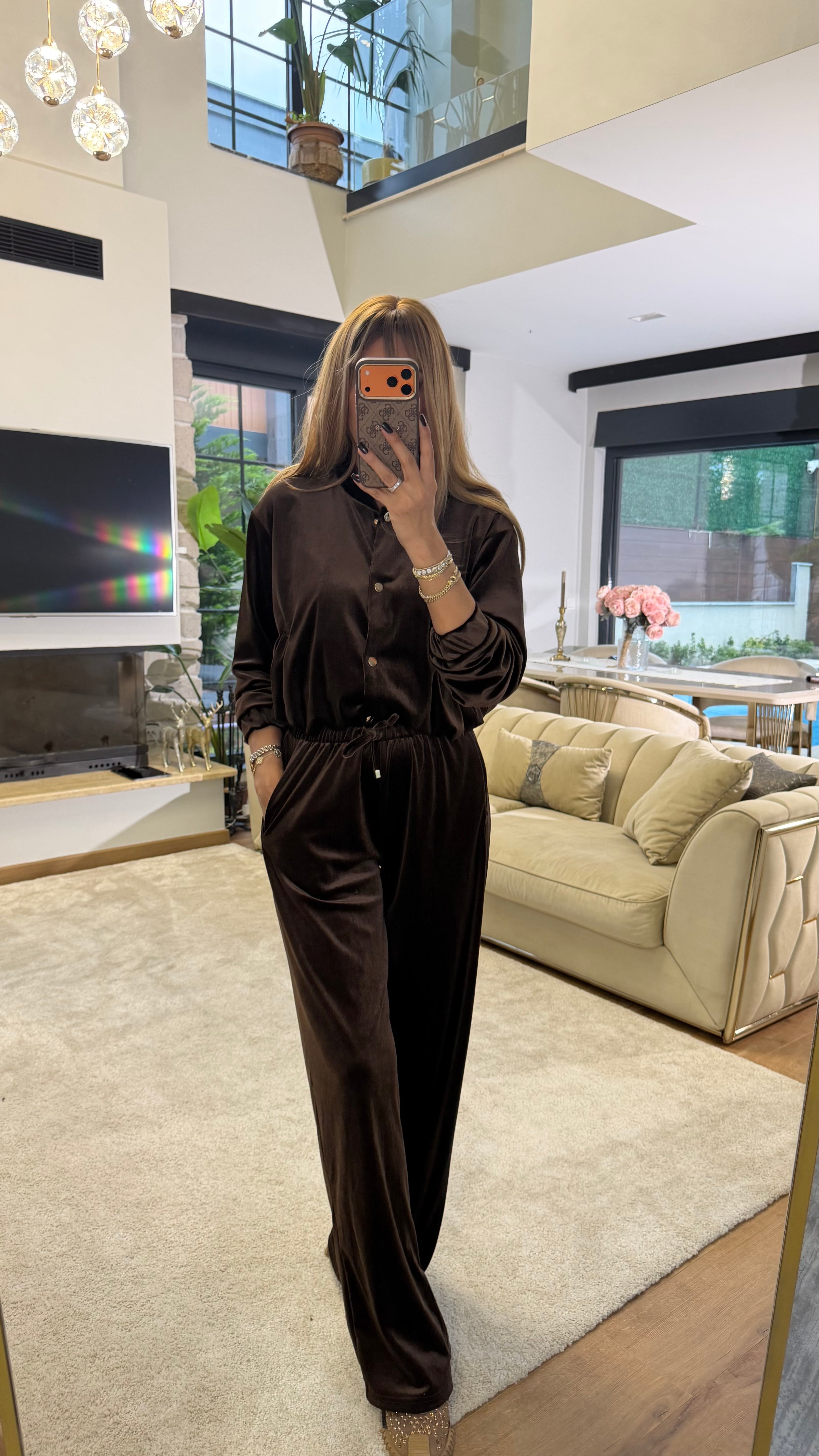 Kadife Çıt Çıt Detaylı Takım Acı Kahve