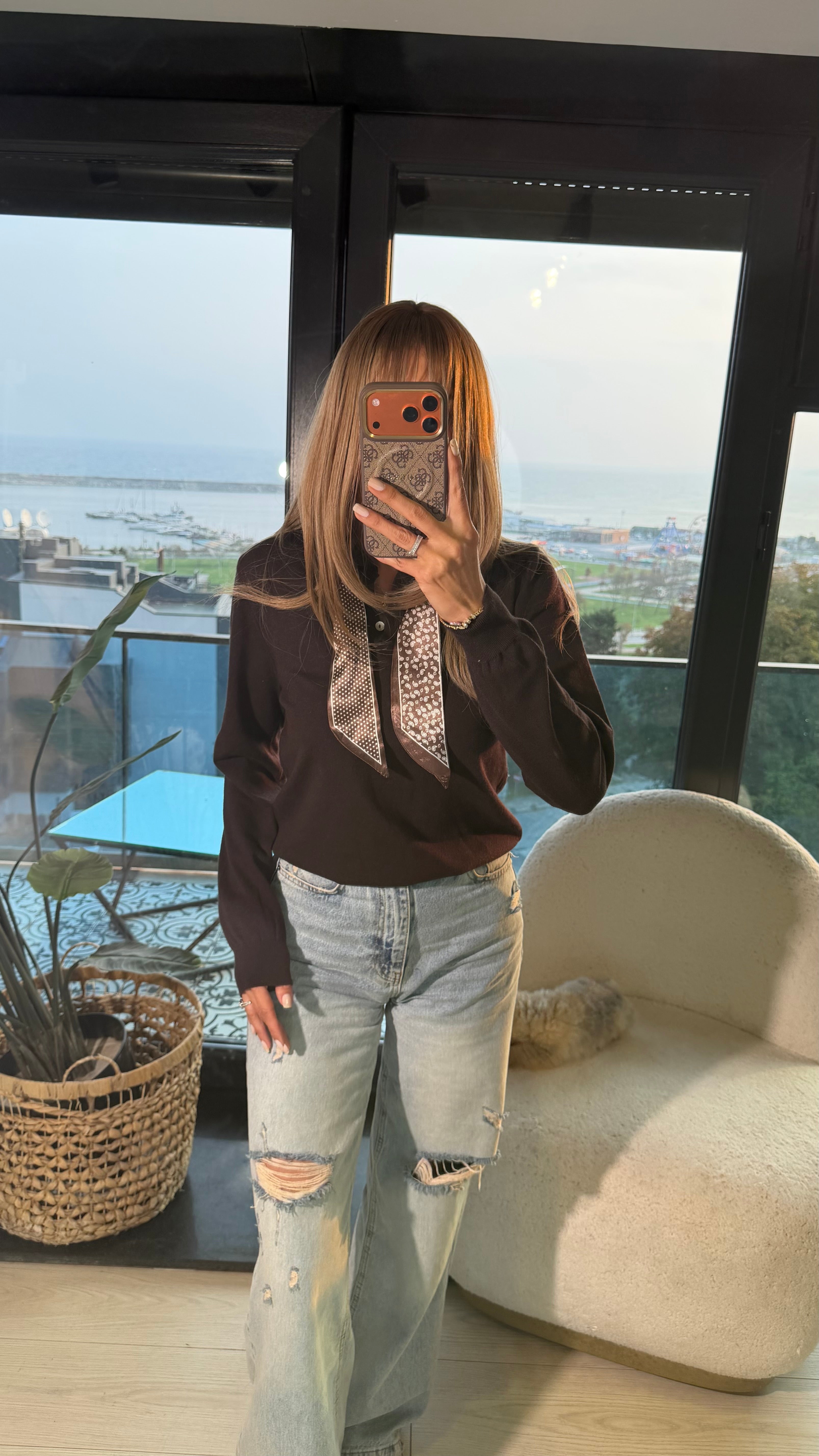 Polo Yaka Fularlı İnce Triko Acı Kahve