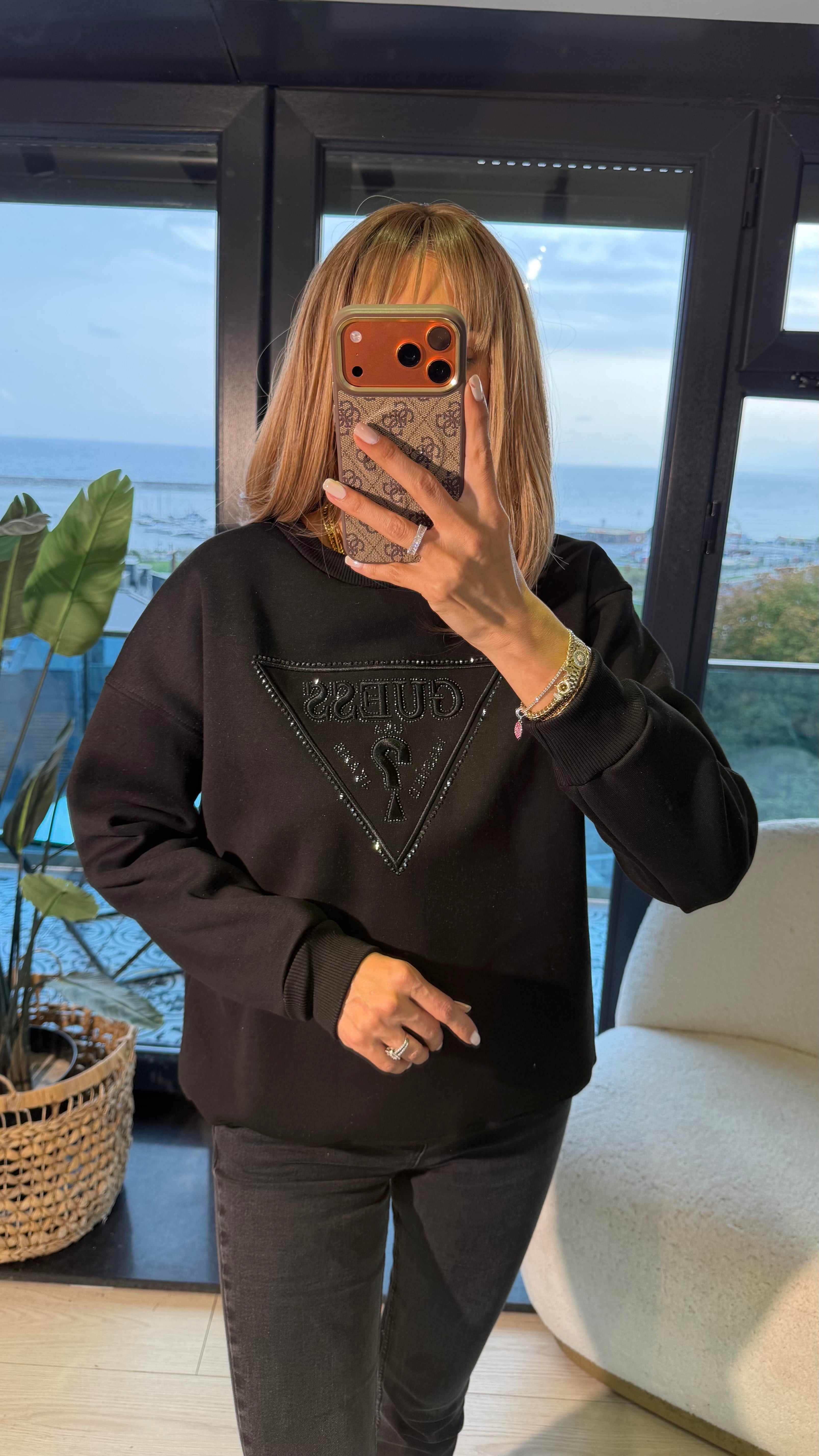 Marka Baskılı Şardonlu Sweatshirt Siyah