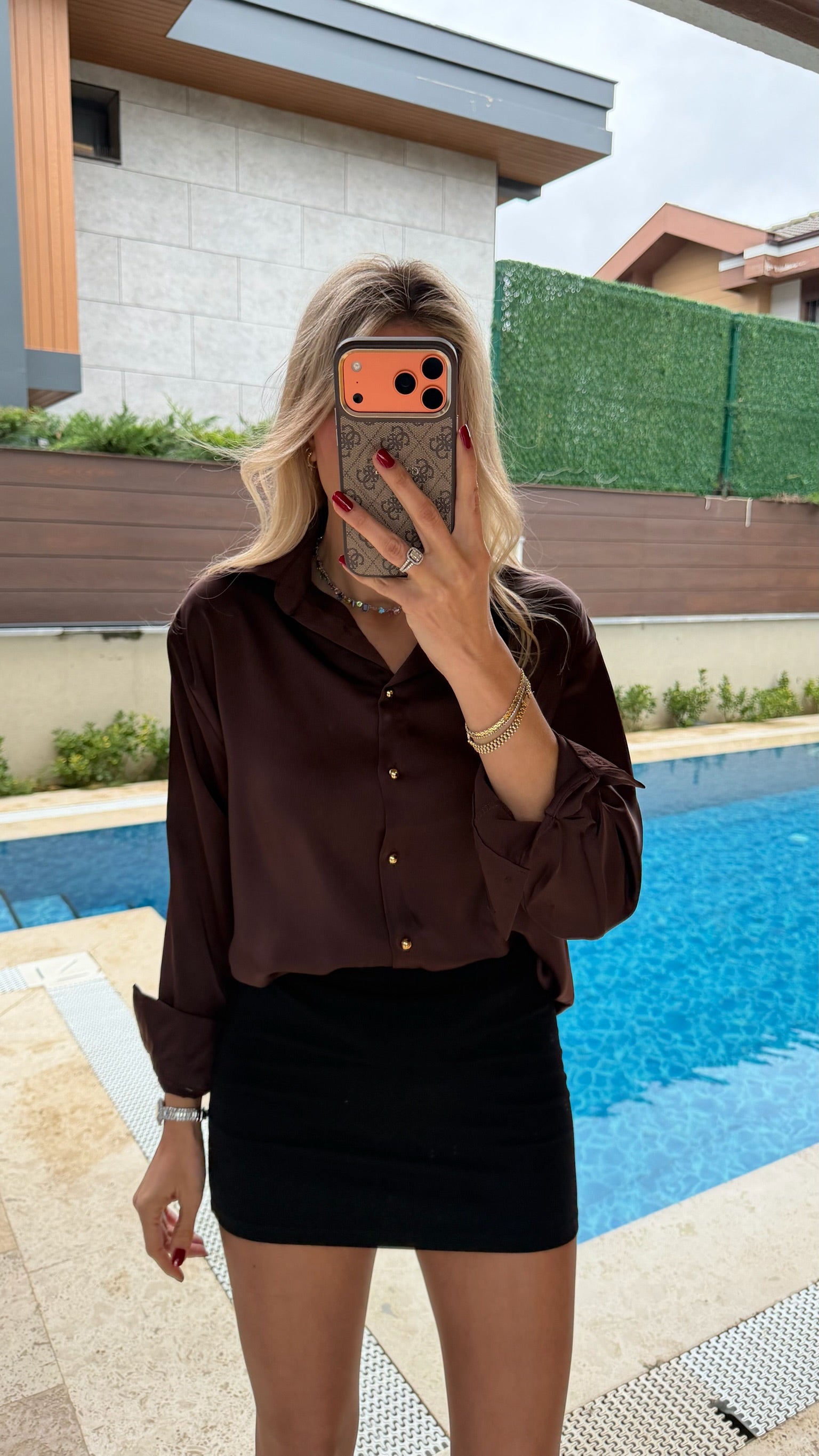 Kruvaze Yaka Gold Düğmeli Saten Gömlek Acı Kahve