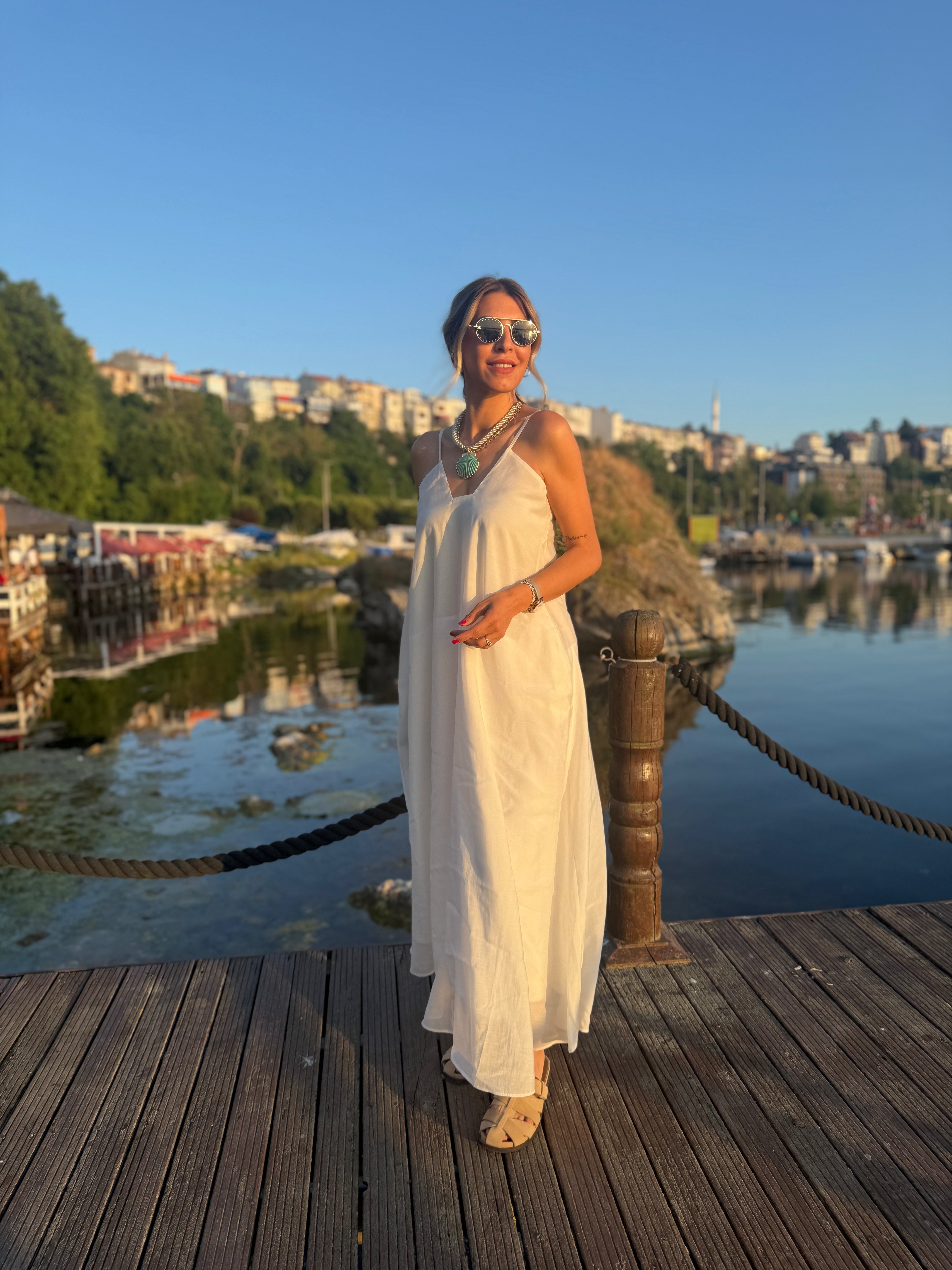 Ocean Whisper Askılı Salaş Yazlık Uzun Elbise Krem