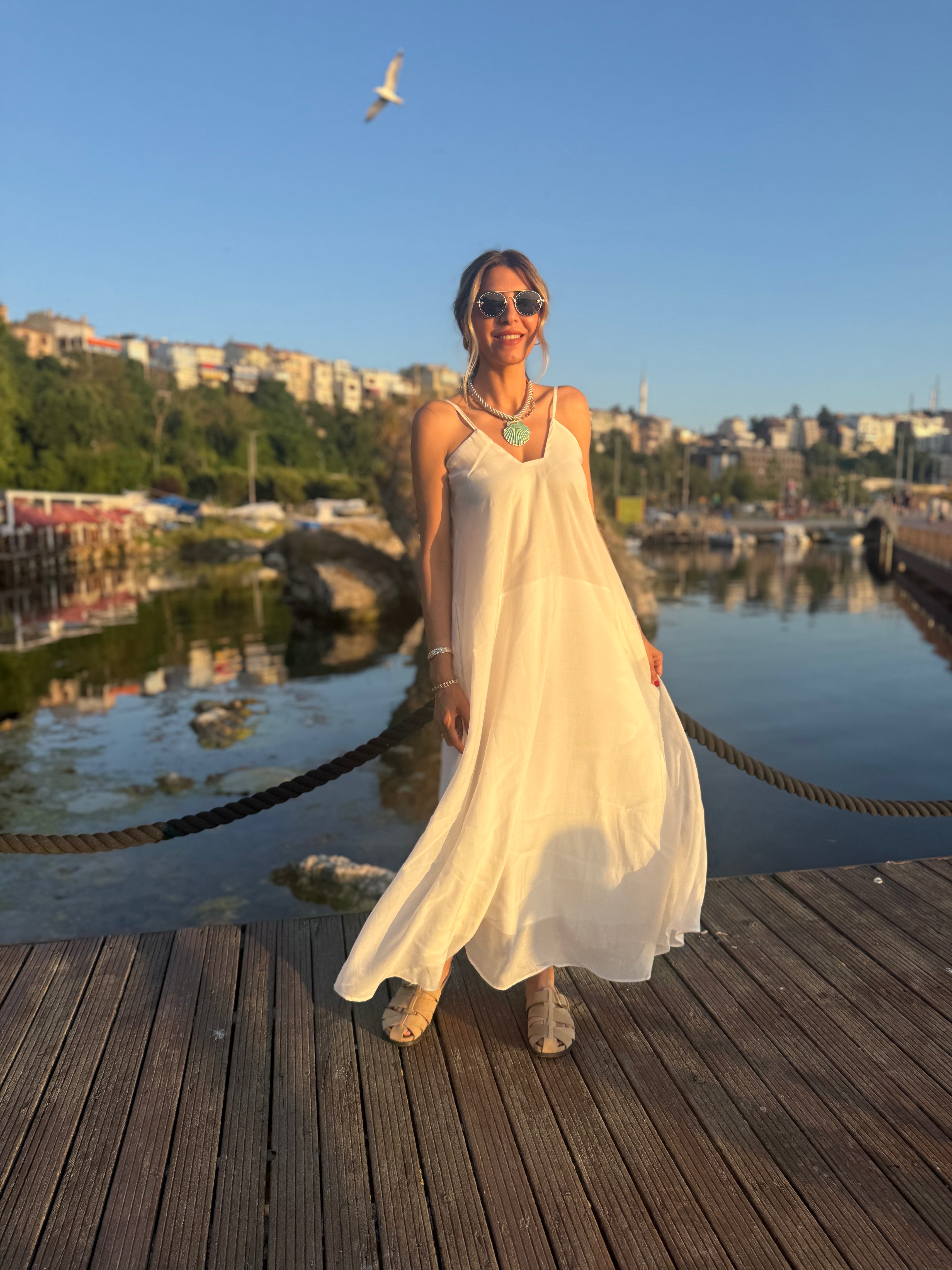 Ocean Whisper Askılı Salaş Yazlık Uzun Elbise Krem